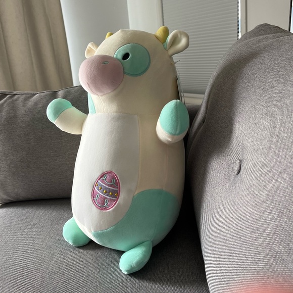 Belana HugMee Squishmallow 14in - Picture 3 of 7